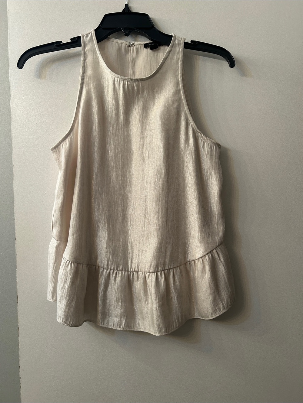 Ann Taylor Cream Sleeveless Ruffle-Hem Shell Top
